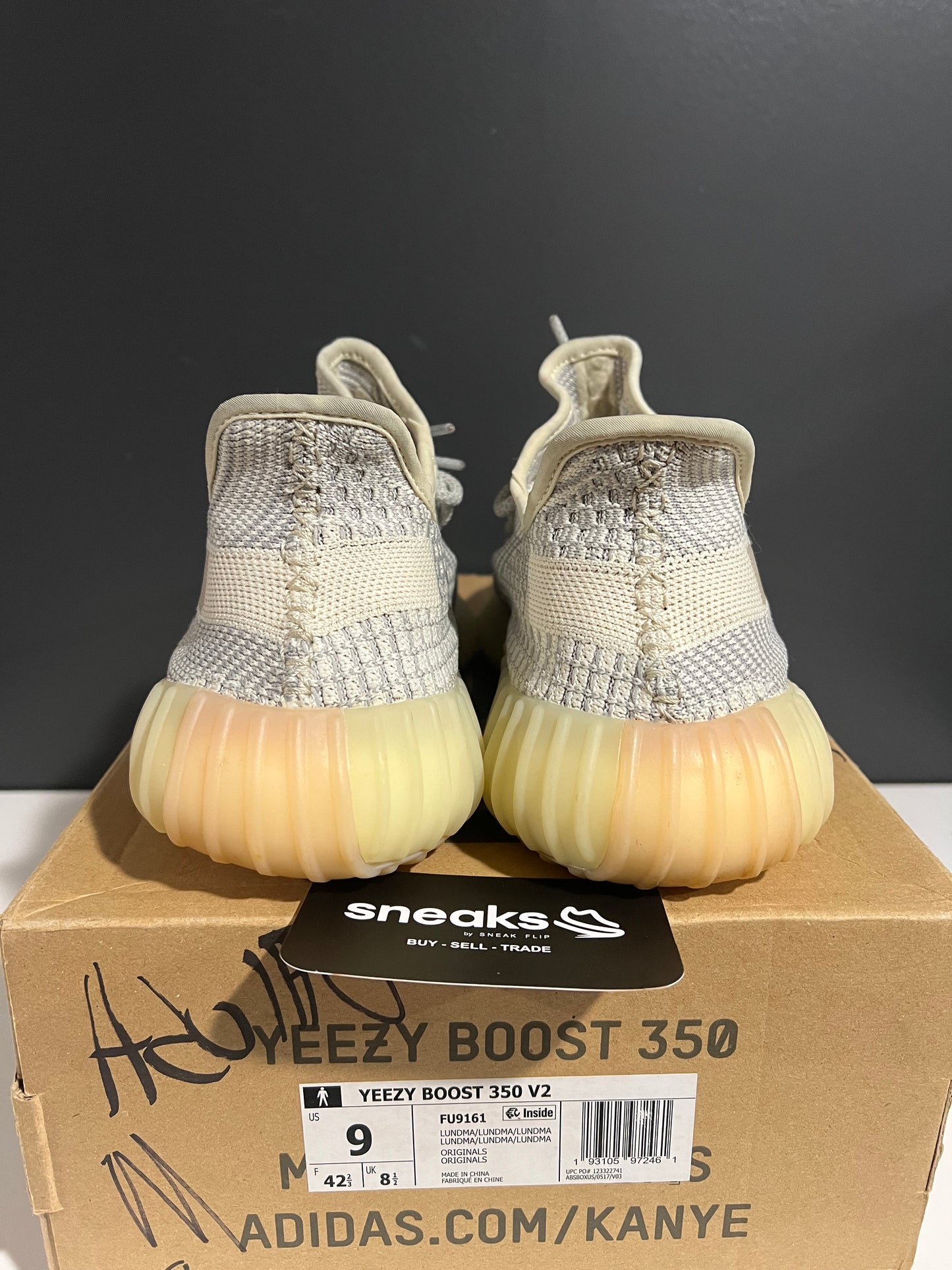 USED Yeezy Boost 350 V2 Lundmark Non-Reflective FU9161 SIZE 9M OG ALL AG25-280