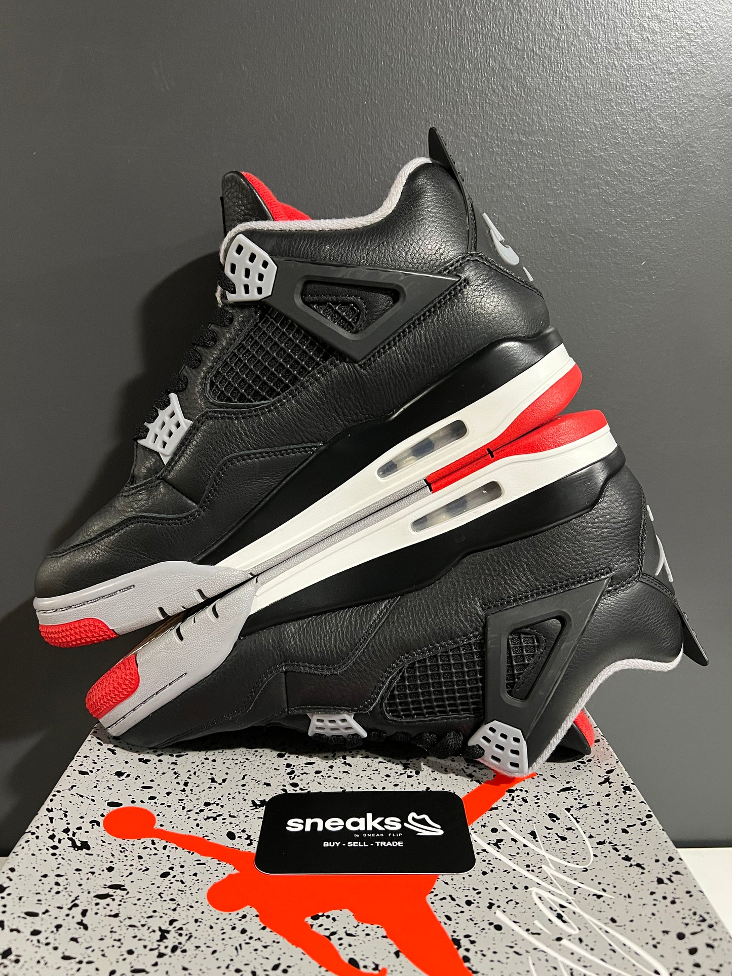 USED Air Jordan 4 Retro Bred Reimagined FV5029-006 SIZE 9.5M OG ALL JN25-80