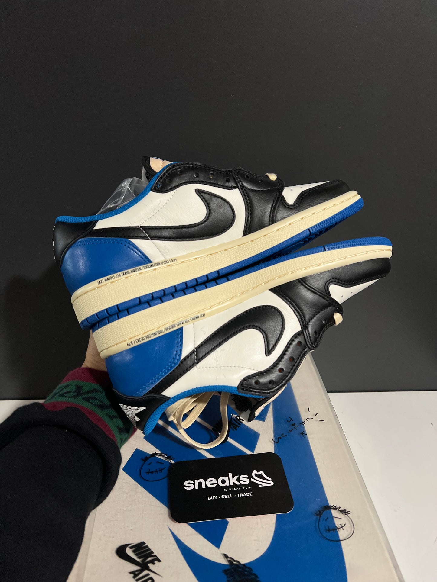 NEW Fragment Design x Travis Scott x Air Jordan 1 Retro Low DM7866-140 SIZE 5M OG ALL DMG BOX SP25-067