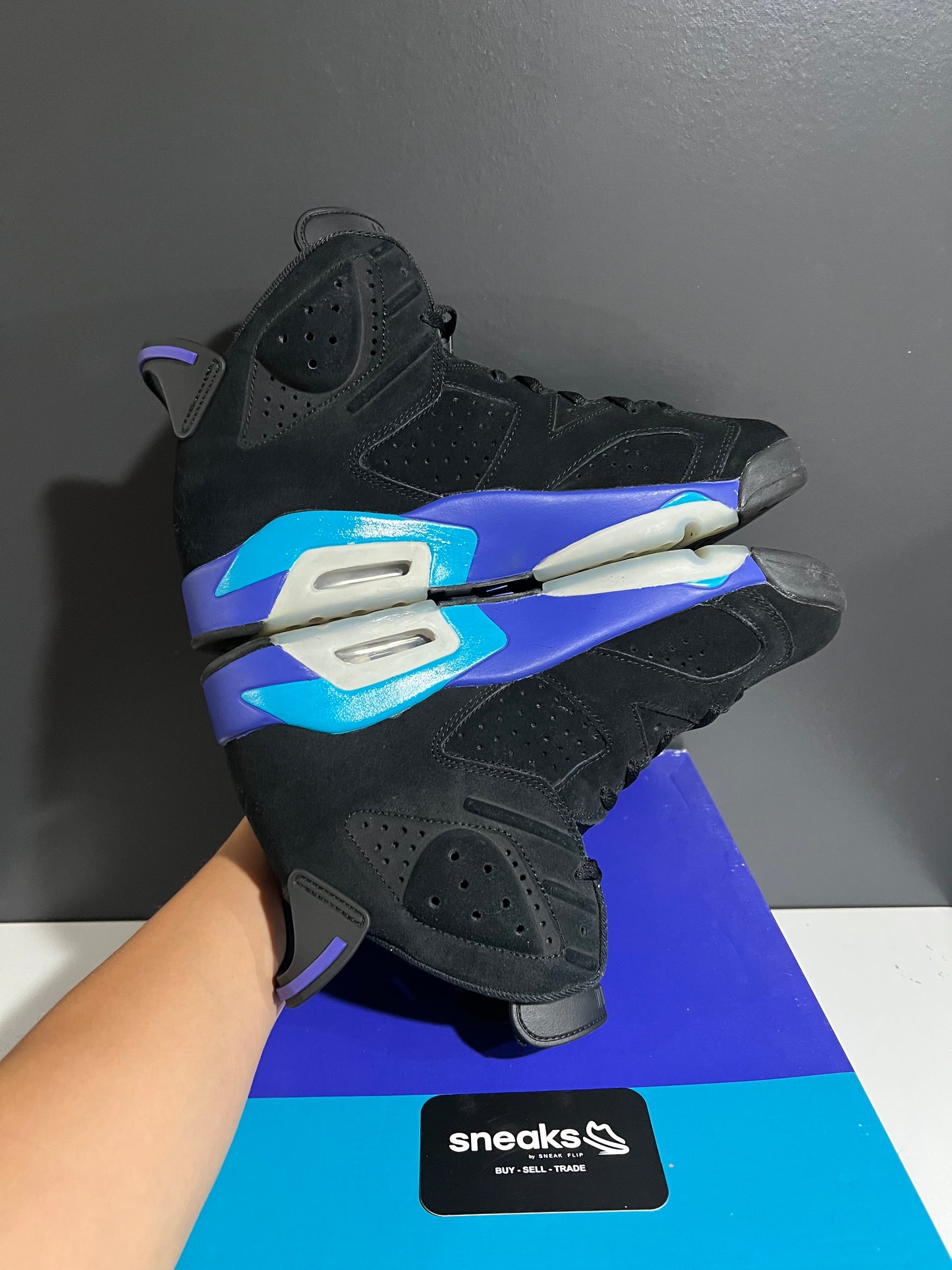 USED Air Jordan 6 Retro Aqua CT8529-004 SIZE 11M OG ALL JN25-195