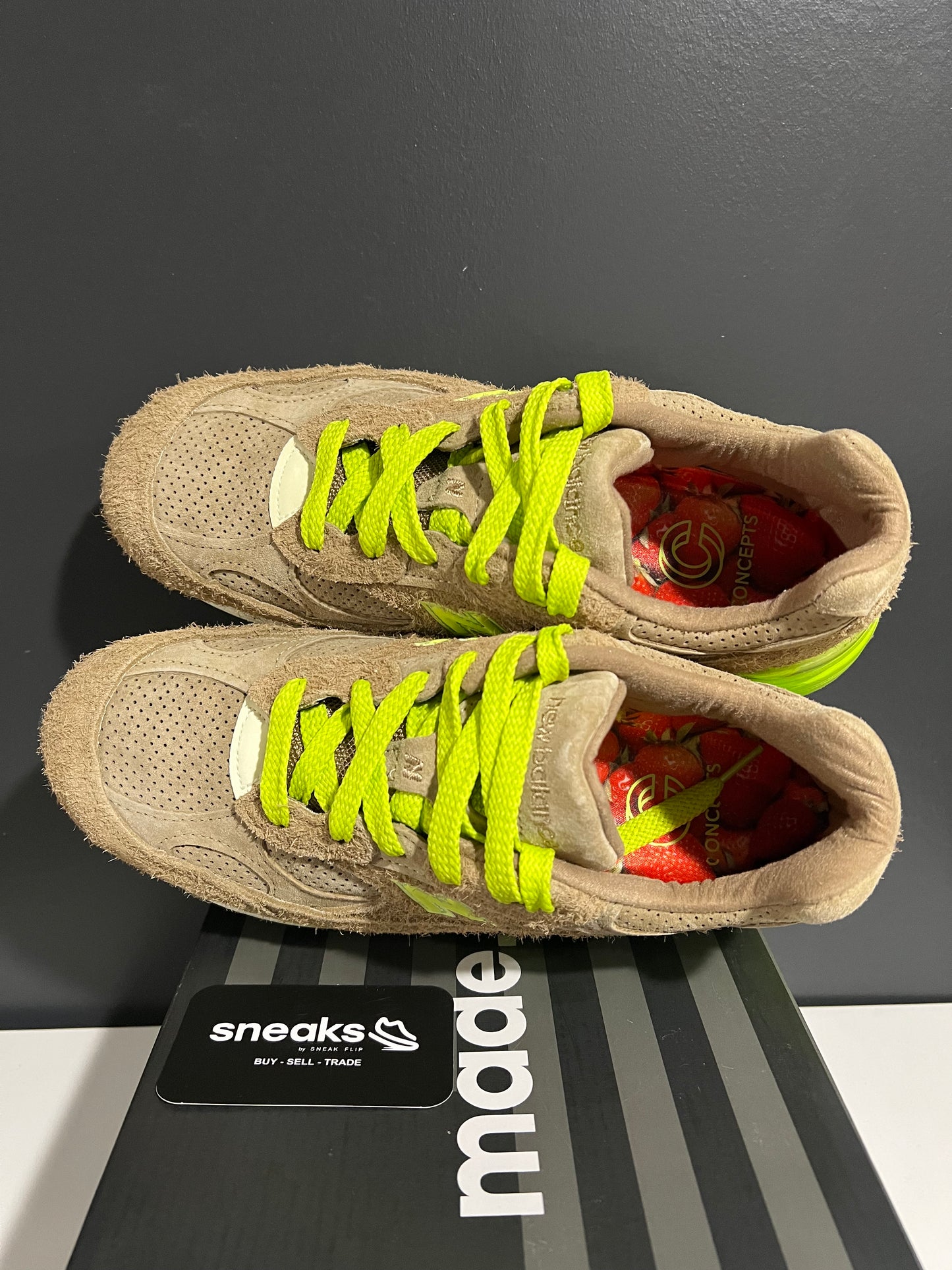 USED New Balance 992 Concepts Low Hanging Fruit M992CT SIZE 8.5M OG ALL JY25-273