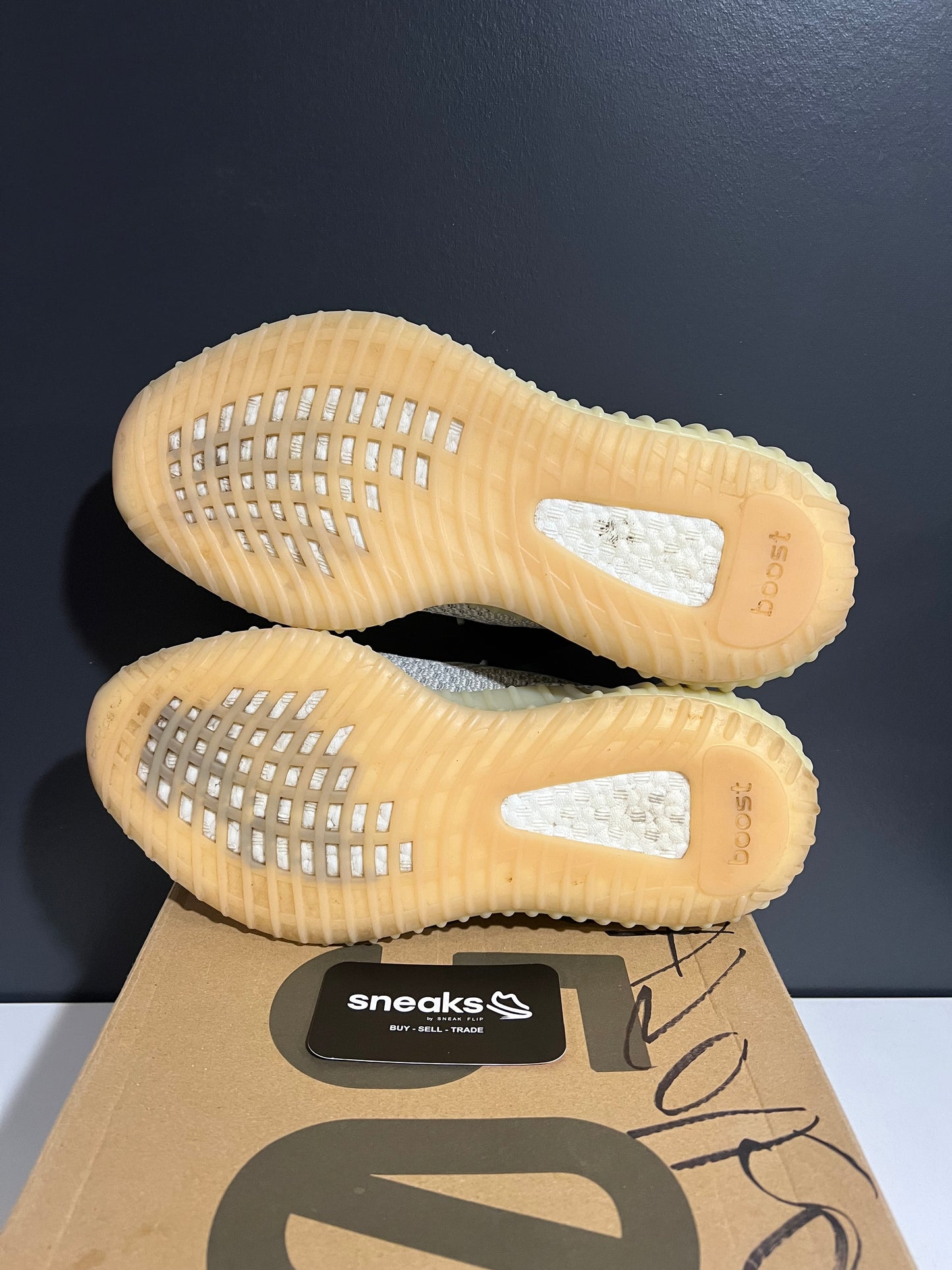 USED Yeezy Boost 350 V2 Lundmark Non-Reflective FU9161 SIZE 9M OG ALL AG25-280