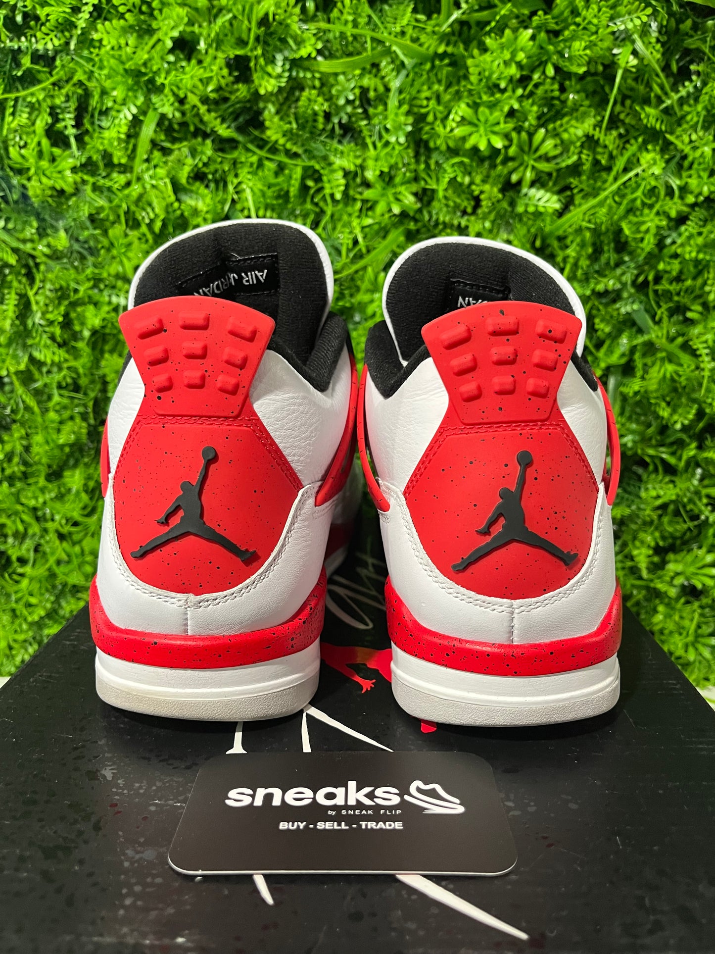 USED Air Jordan 4 Retro Red Cement DH6927-161 SIZE SIZE 9.5M OG ALL