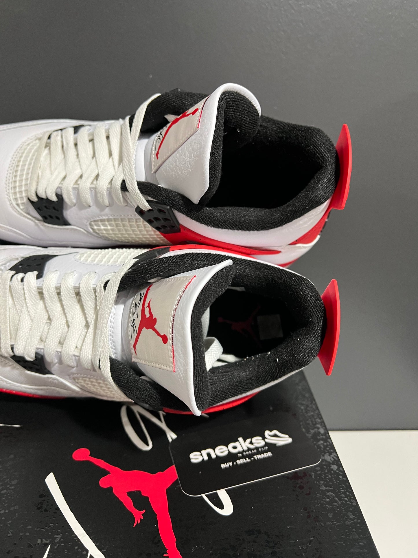 USED Air Jordan 4 Retro Red Cement DH6927-161 SIZE 11M OG ALL SP25-124