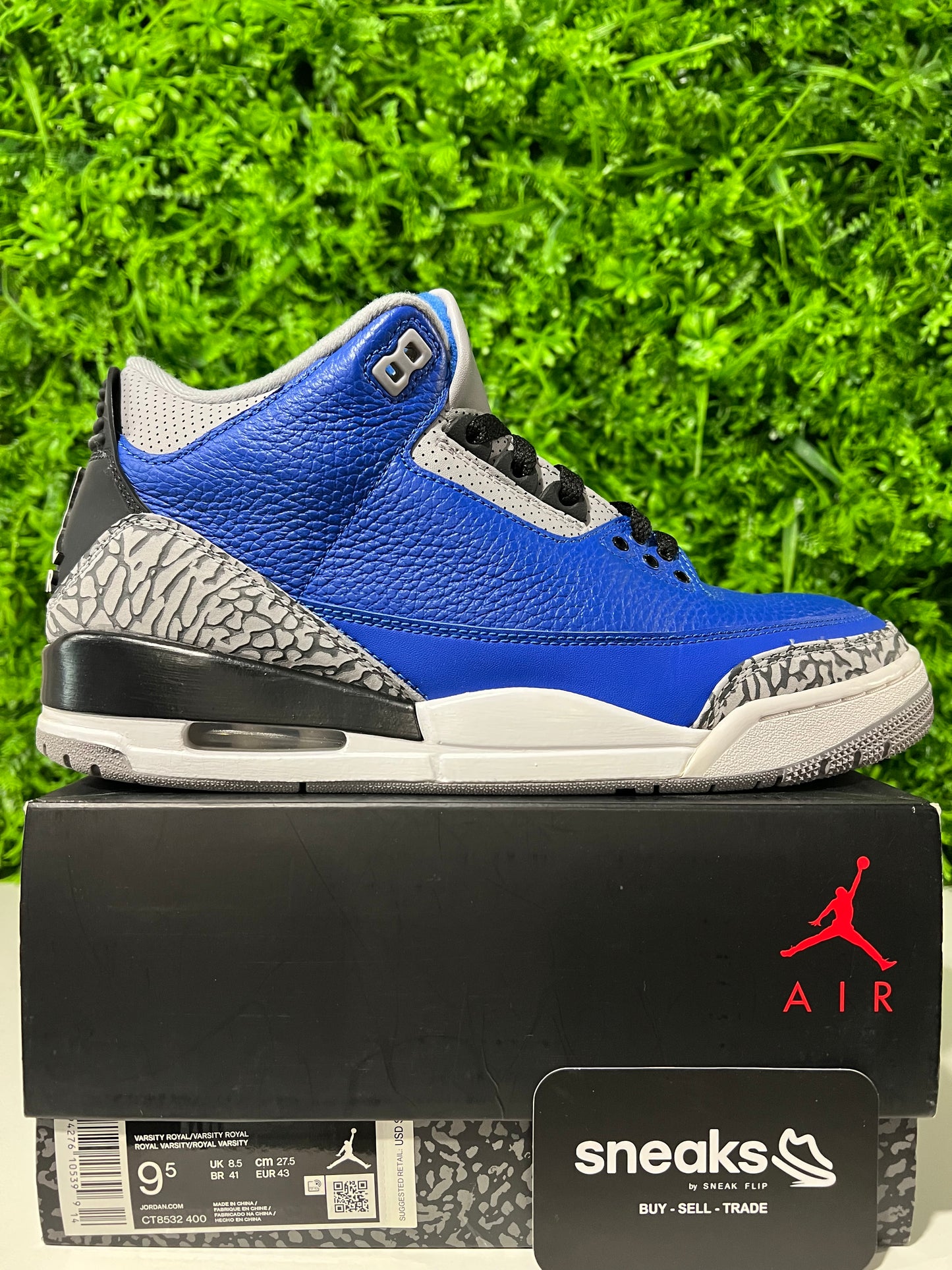 USED Air Jordan 3 Retro Varsity Royal CT8532-400 SIZE 9.5M OG ALL
