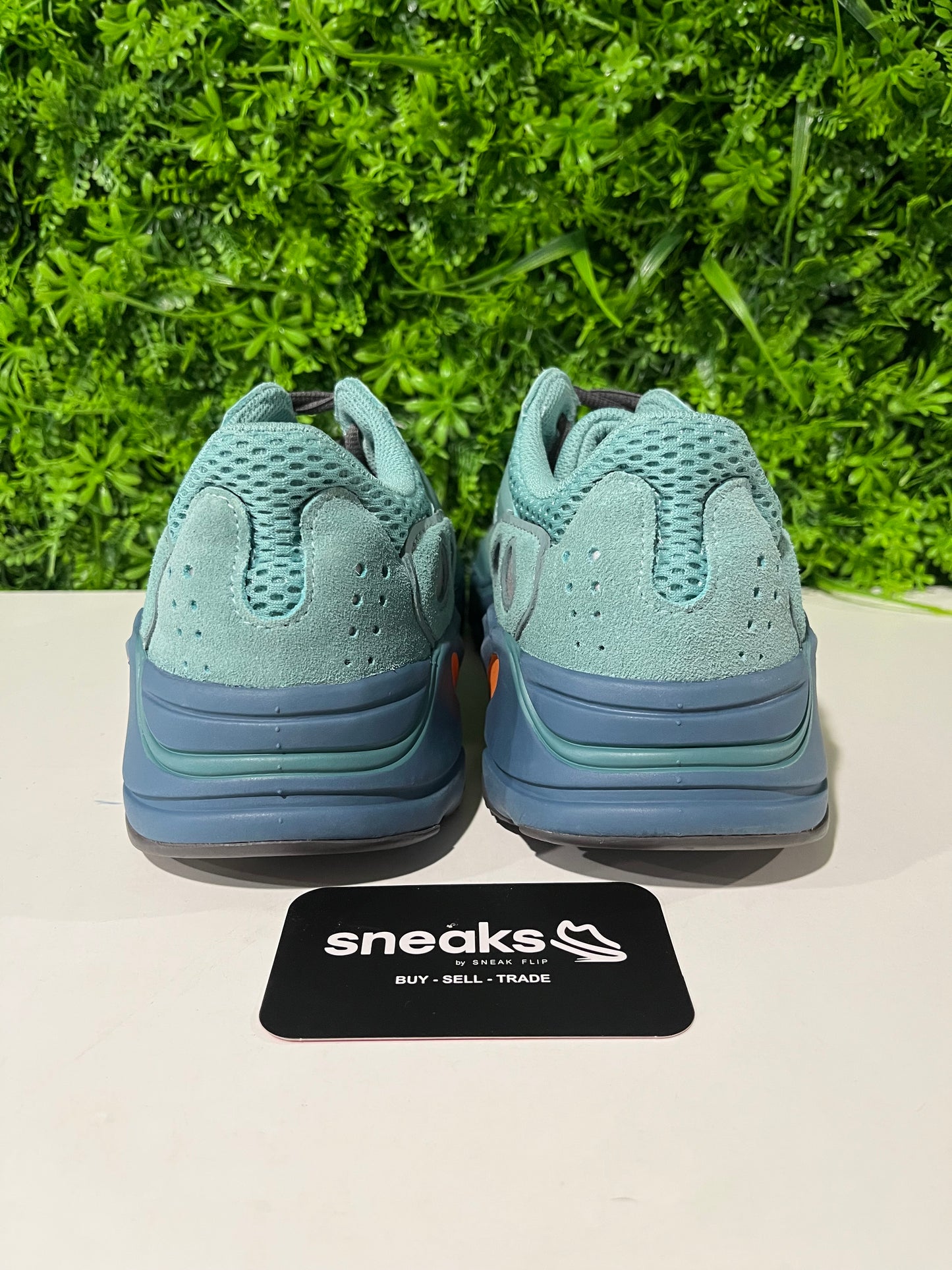 USED Yeezy Boost 700 Faded Azure GZ2002 SIZE 7M NO BOX