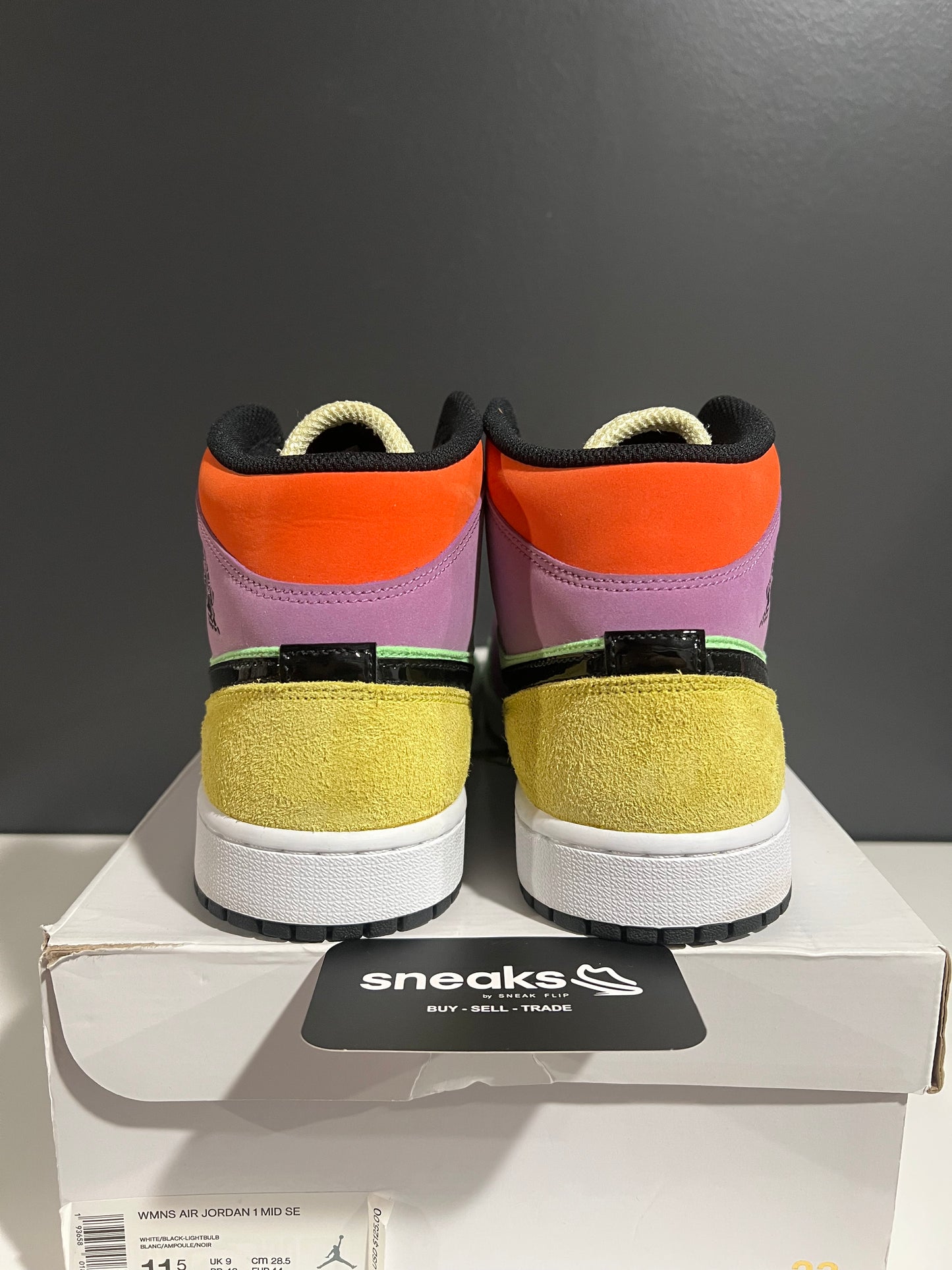 USED Wmns Air Jordan 1 Mid SE Lightbulb CW1140-100 SIZE 10M OG ALL JY25-247