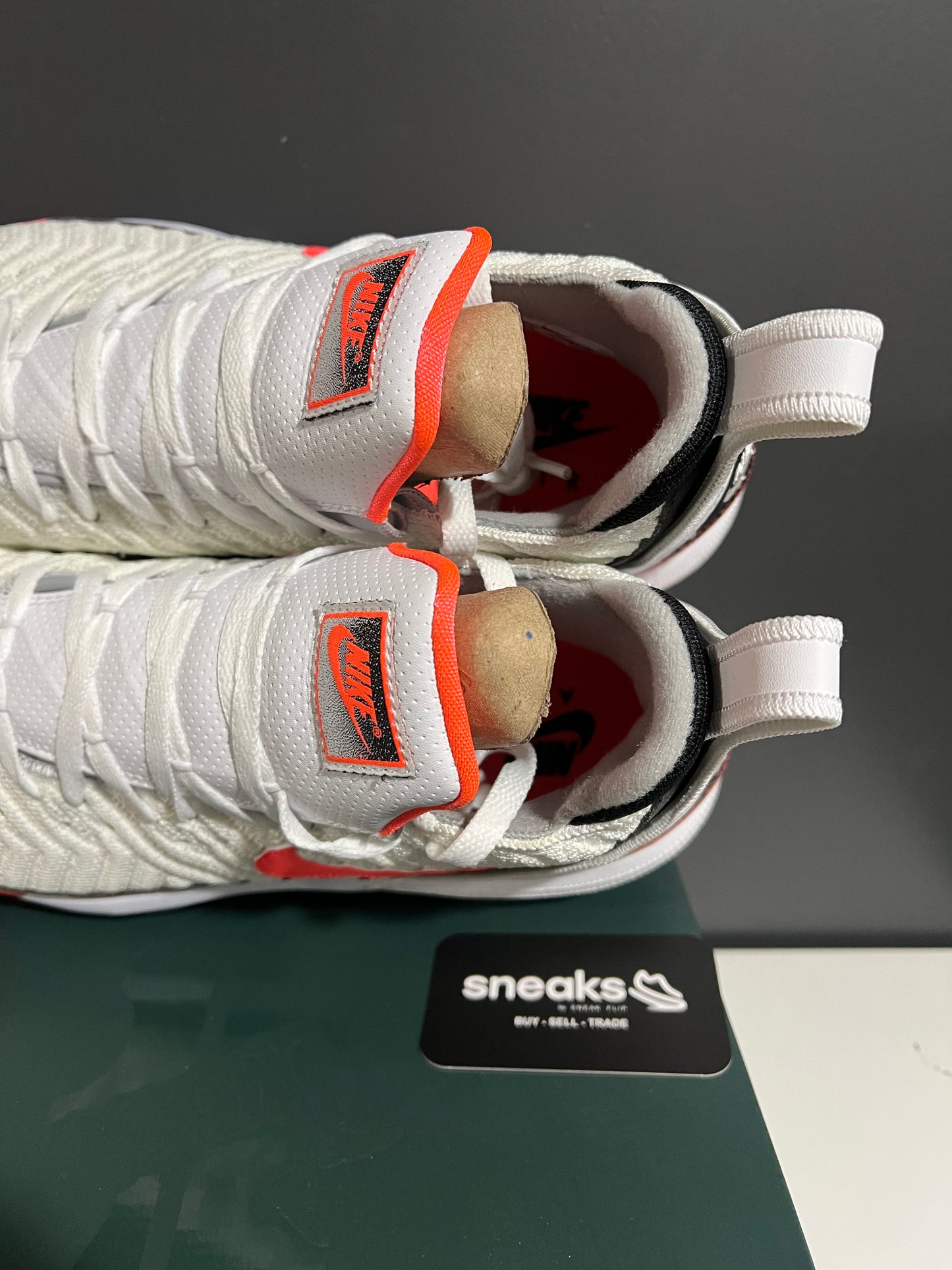 NEW Nike LeBron 16 Hot Lava White CI1521-100 SIZE 11M OG ALL JY25-217