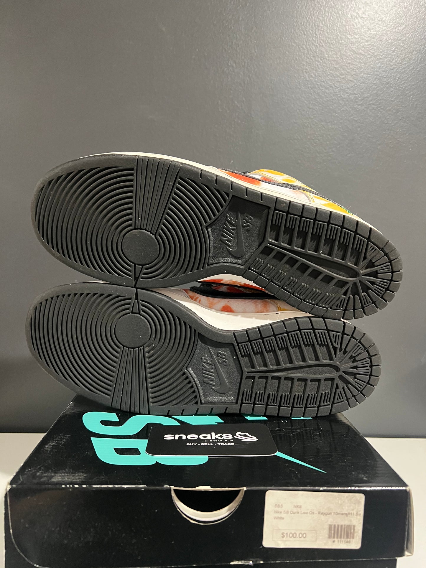 USED Dunk Low SB Tie Dye Rayguns 2019 BQ6832-101 SIZE 10M OG ALL JN25-202