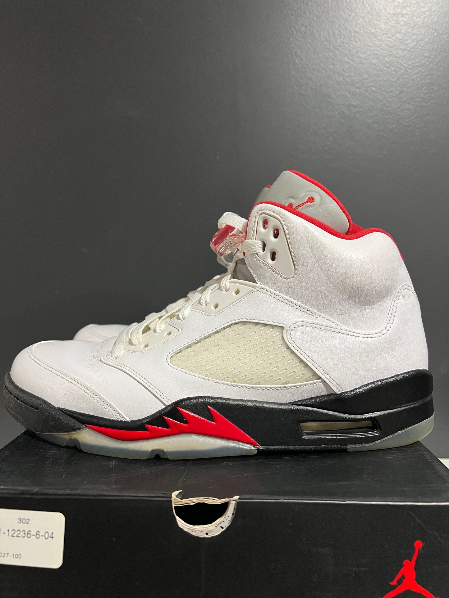USED Air Jordan 5 Retro Fire Red 2013 136027-120 SIZE 10M OG ALL JN25-105