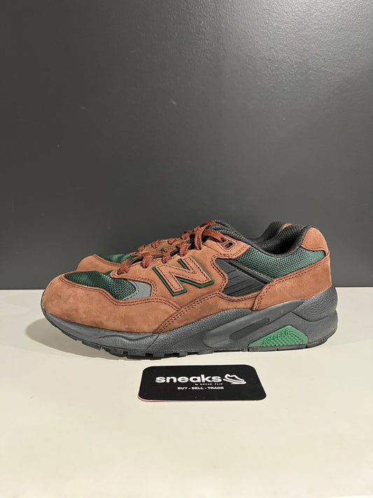 USED New Balance 580 Beef & Broccoli MT580RTB SIZE 8M NO BOX AG25-260
