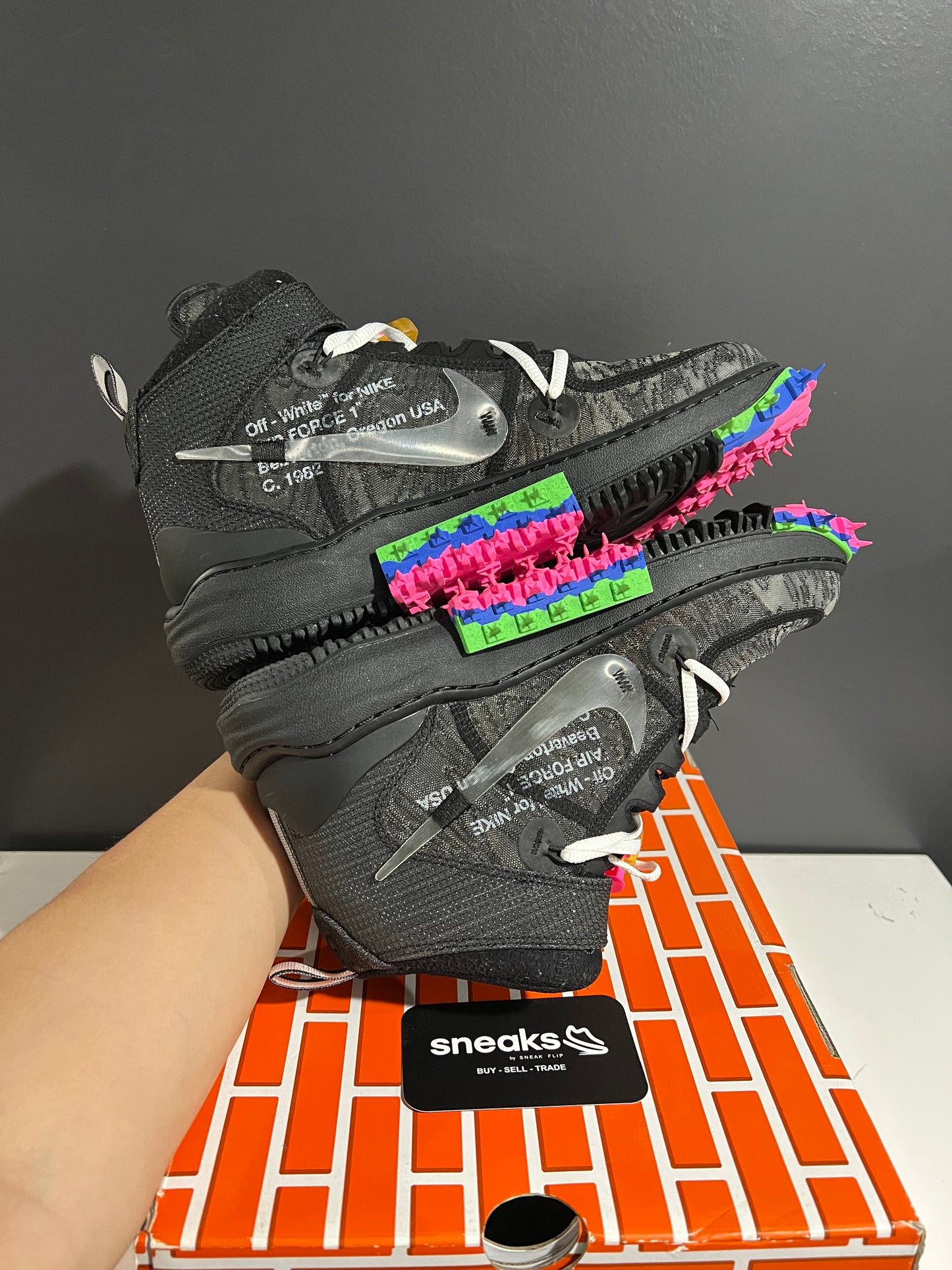 USED Off-White x Air Force 1 Mid Black DO6290-001 SIZE 9M OG ALL