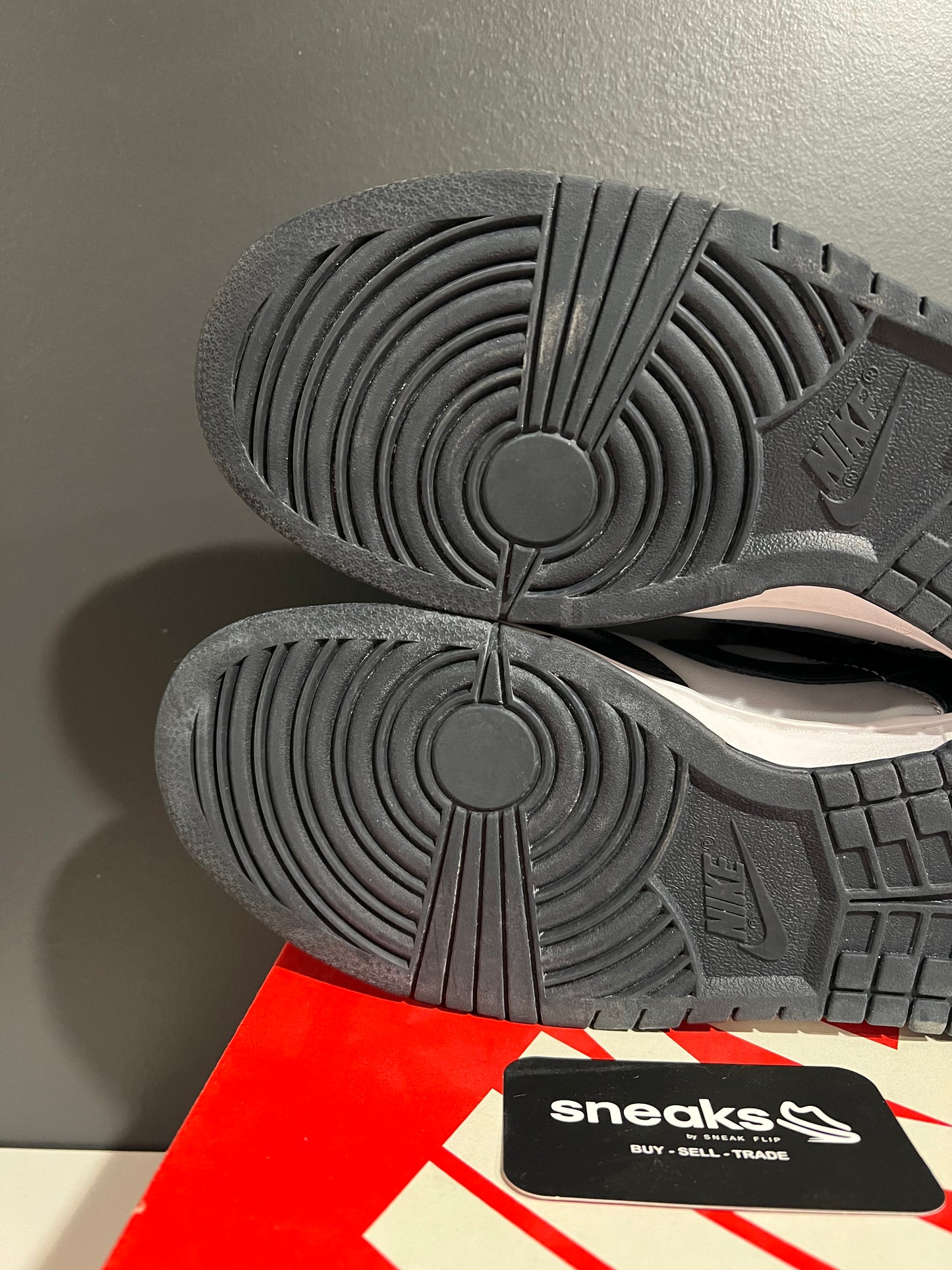 USED Dunk Low Georgetown DD1391-003 SIZE 10M OG ALL AG25-23