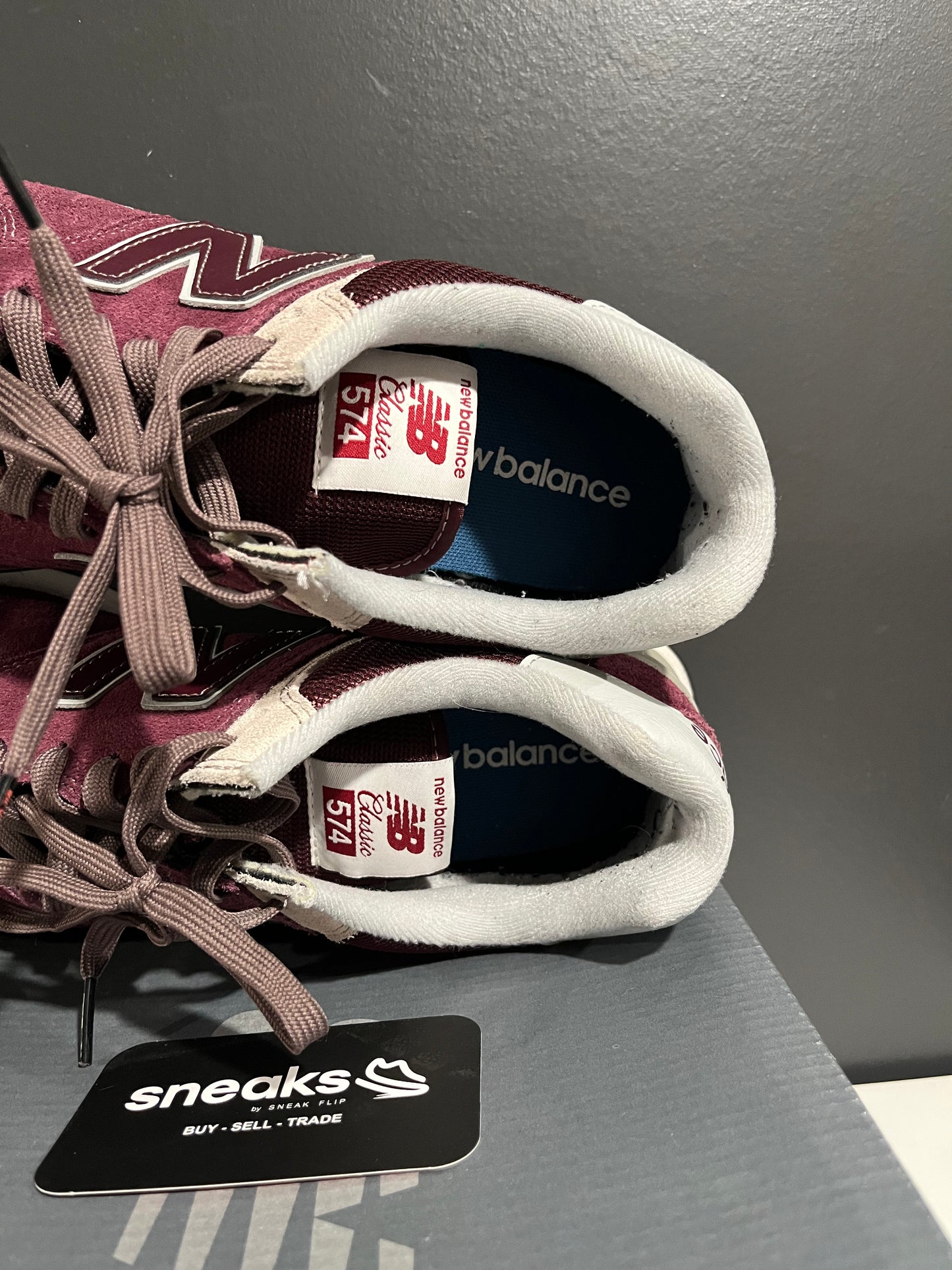 USED New Balance 574 Burgundy ML574EGB SIZE 10M OG ALL JY25-240