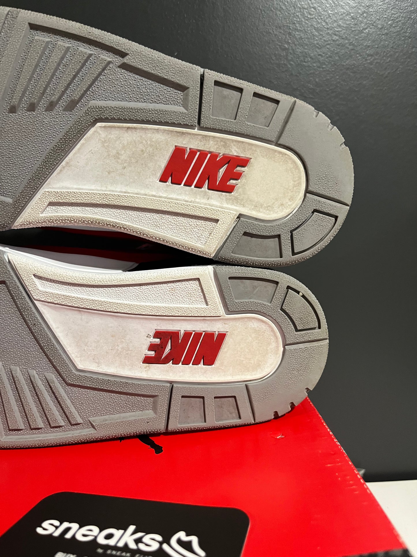 USED Air Jordan 3 Retro SE Unite Fire Red Cement Grey CK5692-600 SIZE 10M OG ALL JY25-78
