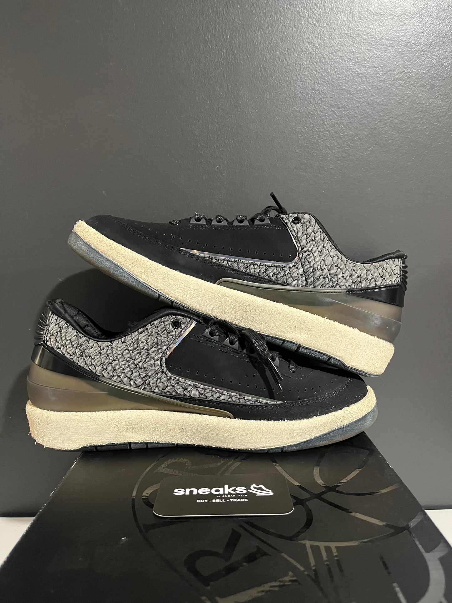 USED Air Jordan 2 Retro SP Low Responsibility DR9834-060 SIZE 10M OG ALL