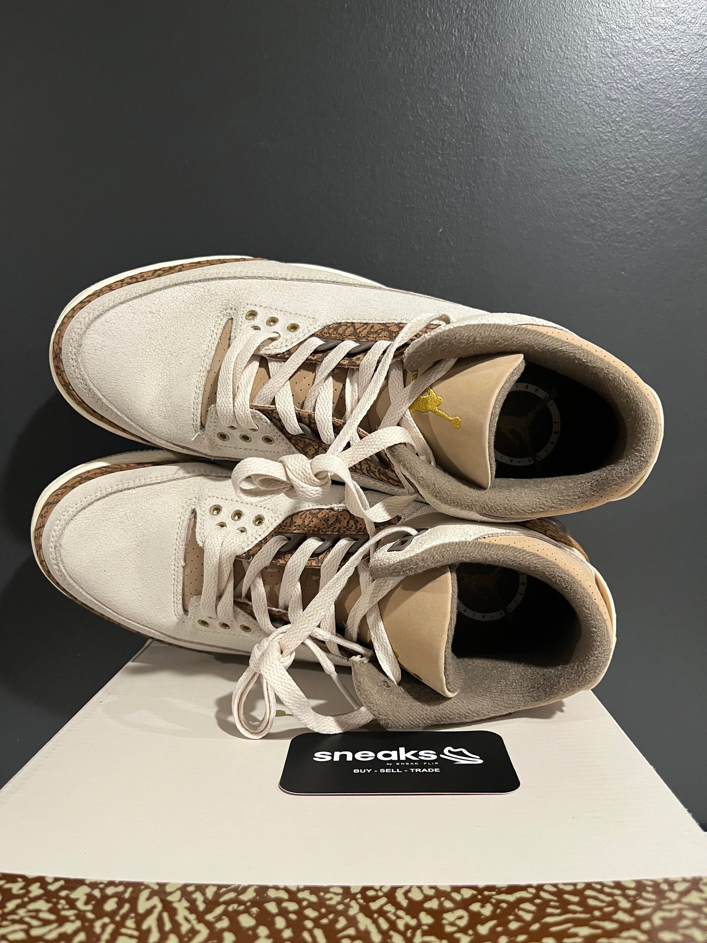 USED Air Jordan 3 Retro Palomino CT8532-102 SIZE 10M OG ALL AG25-336