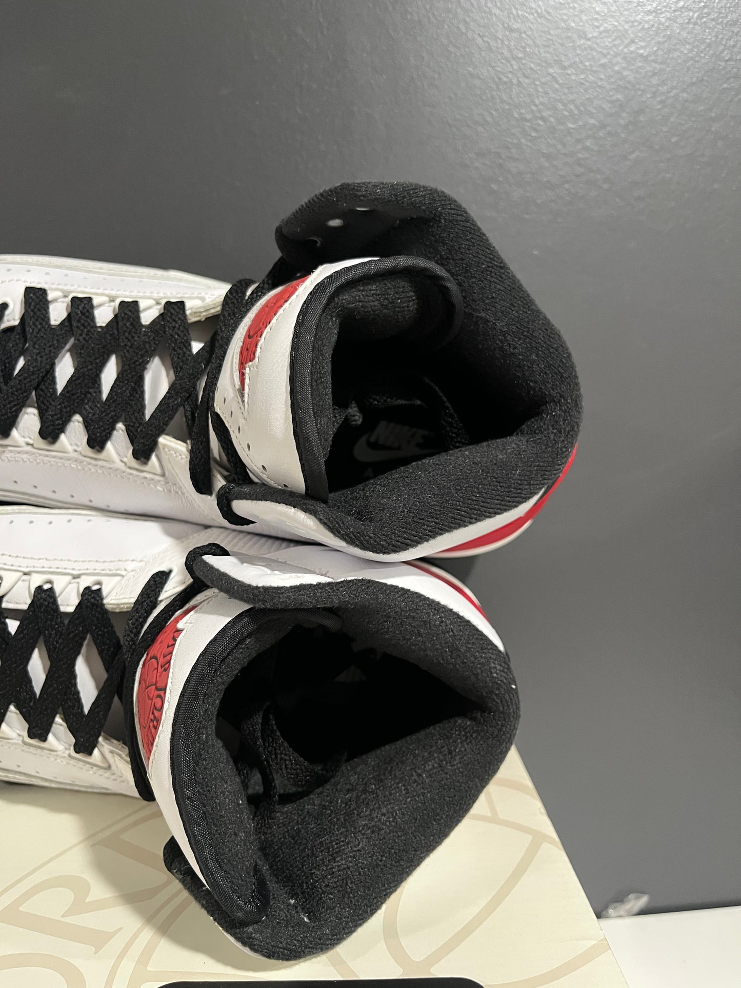 USED Air Jordan 2 Retro Chicago 2022 DX2454-106 SIZE 10M OG ALL