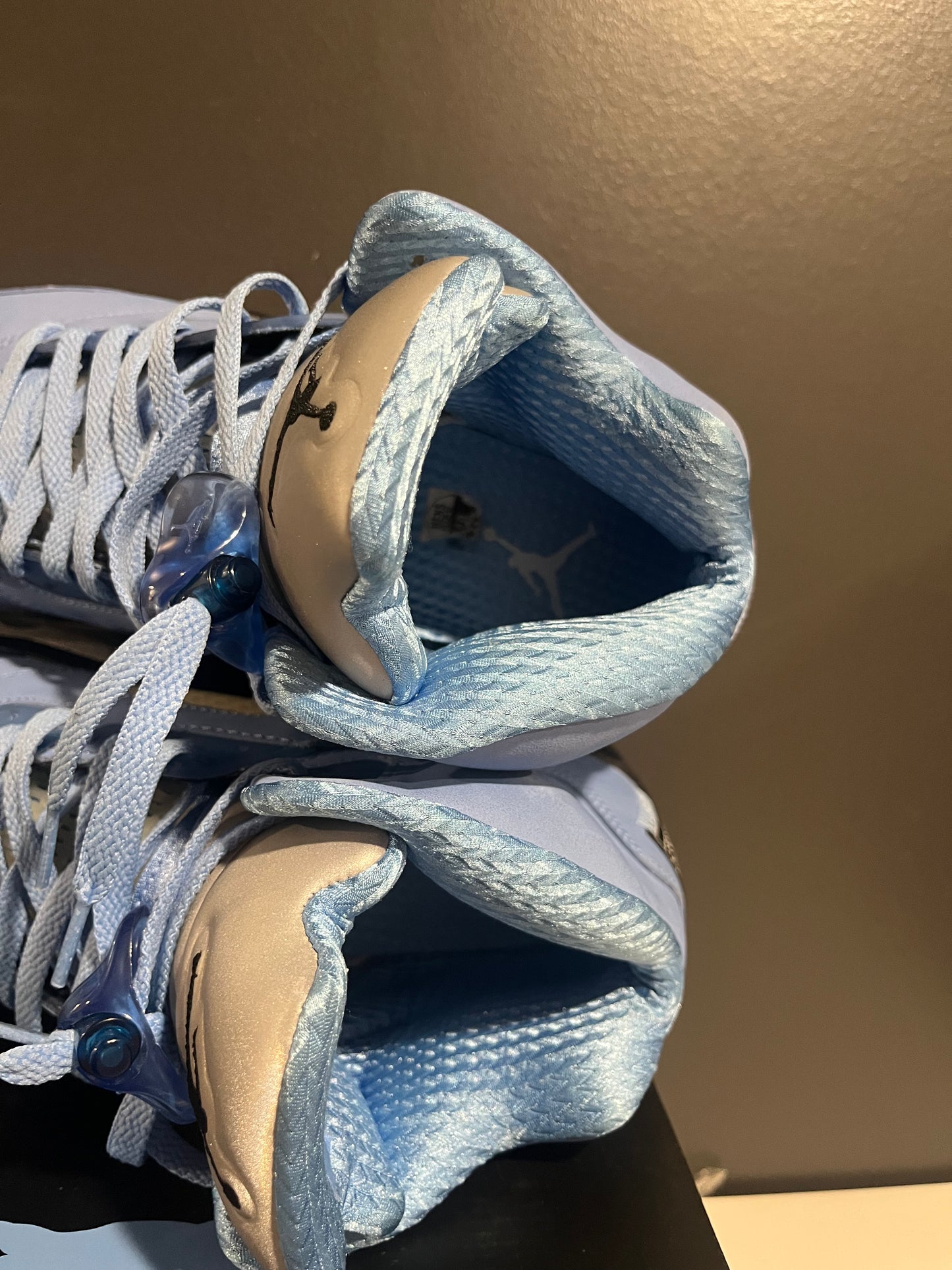 USED Air Jordan 5 Retro SE UNC DV1310-401 SIZE 10M OG ALL