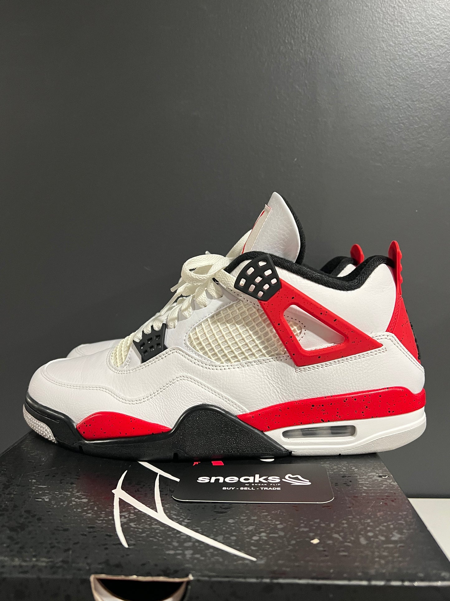 USED Air Jordan 4 Retro Red Cement DH6927-161 SIZE 11M OG ALL SP25-103