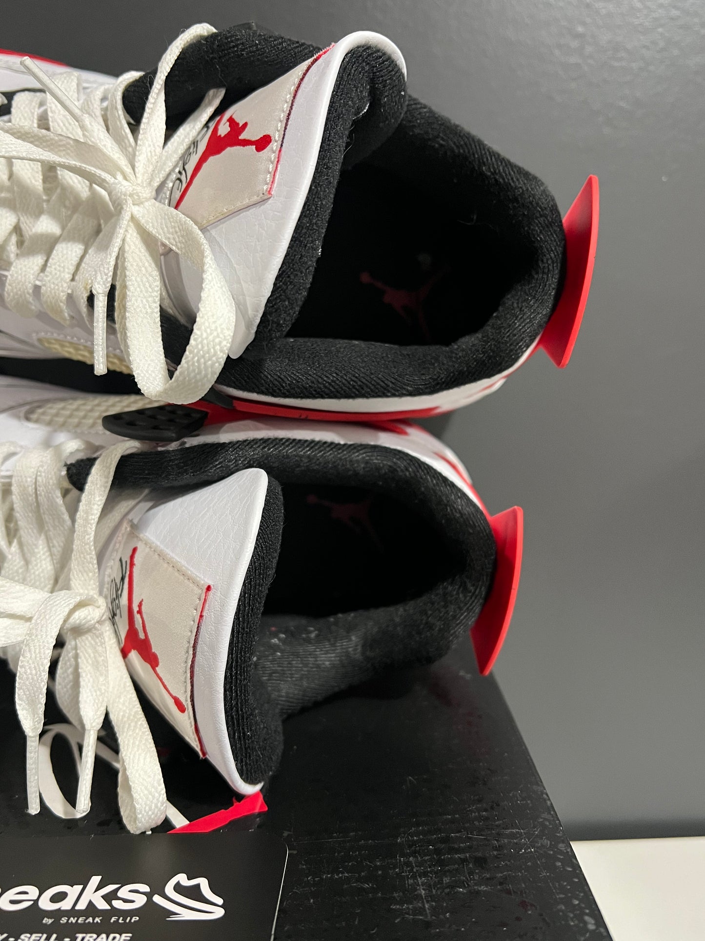USED Air Jordan 4 Retro Red Cement DH6927-161 SIZE 11M OG ALL SP25-103
