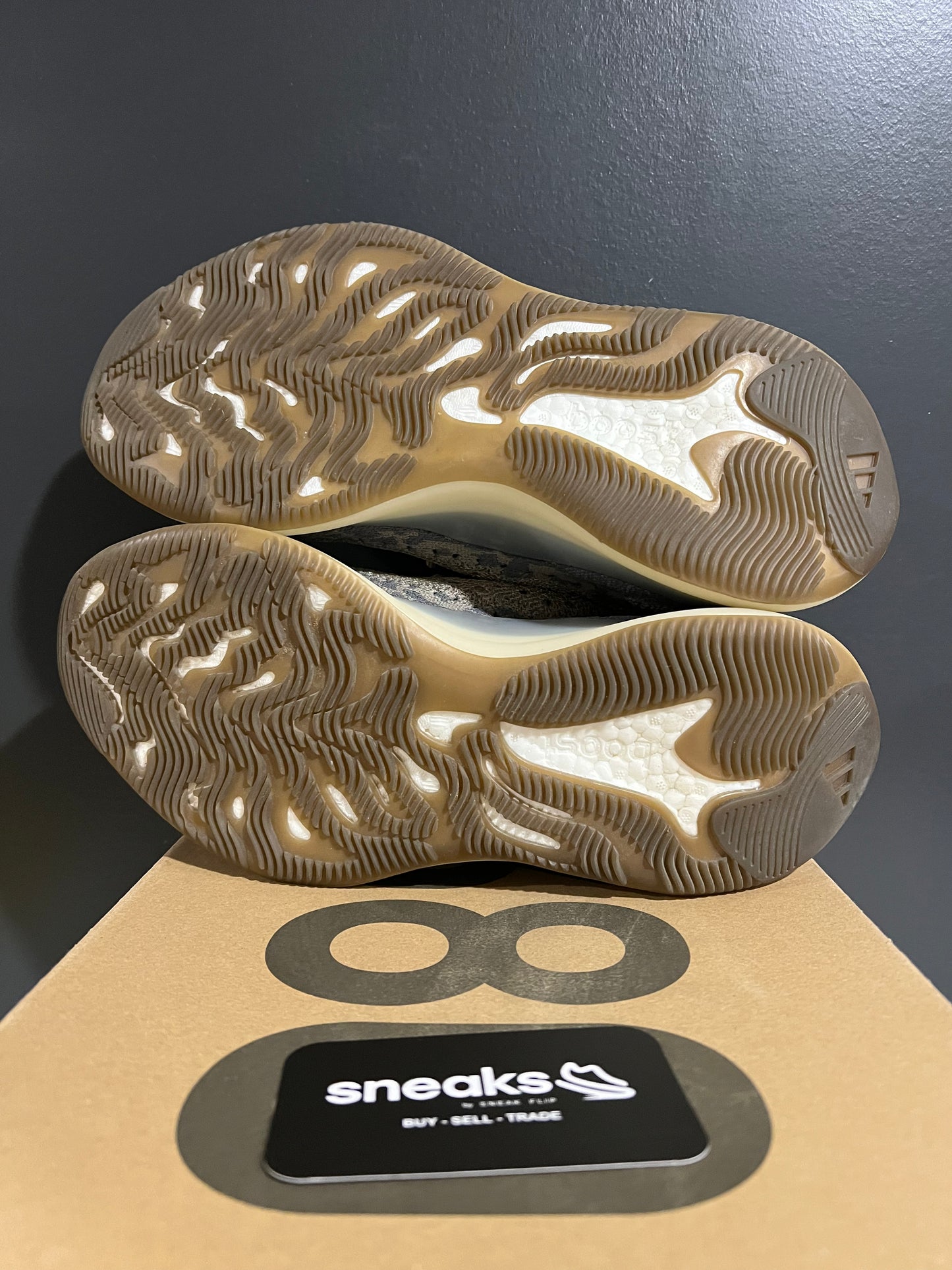 USED Yeezy Boost 380 Mist Non-Reflective FX9764 SIZE 10M OG ALL AG25-270