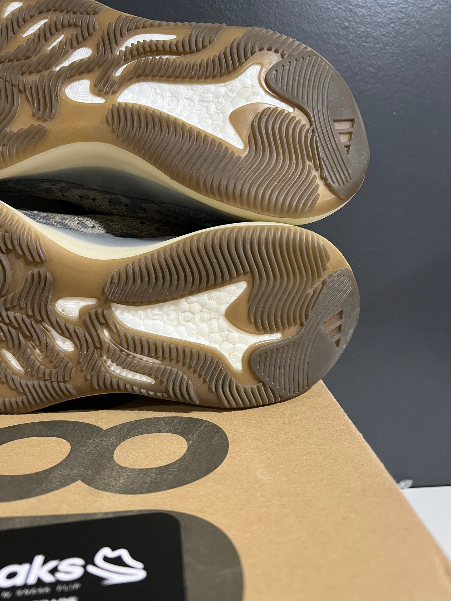 USED Yeezy Boost 380 Mist Non-Reflective FX9764 SIZE 10M OG ALL AG25-270