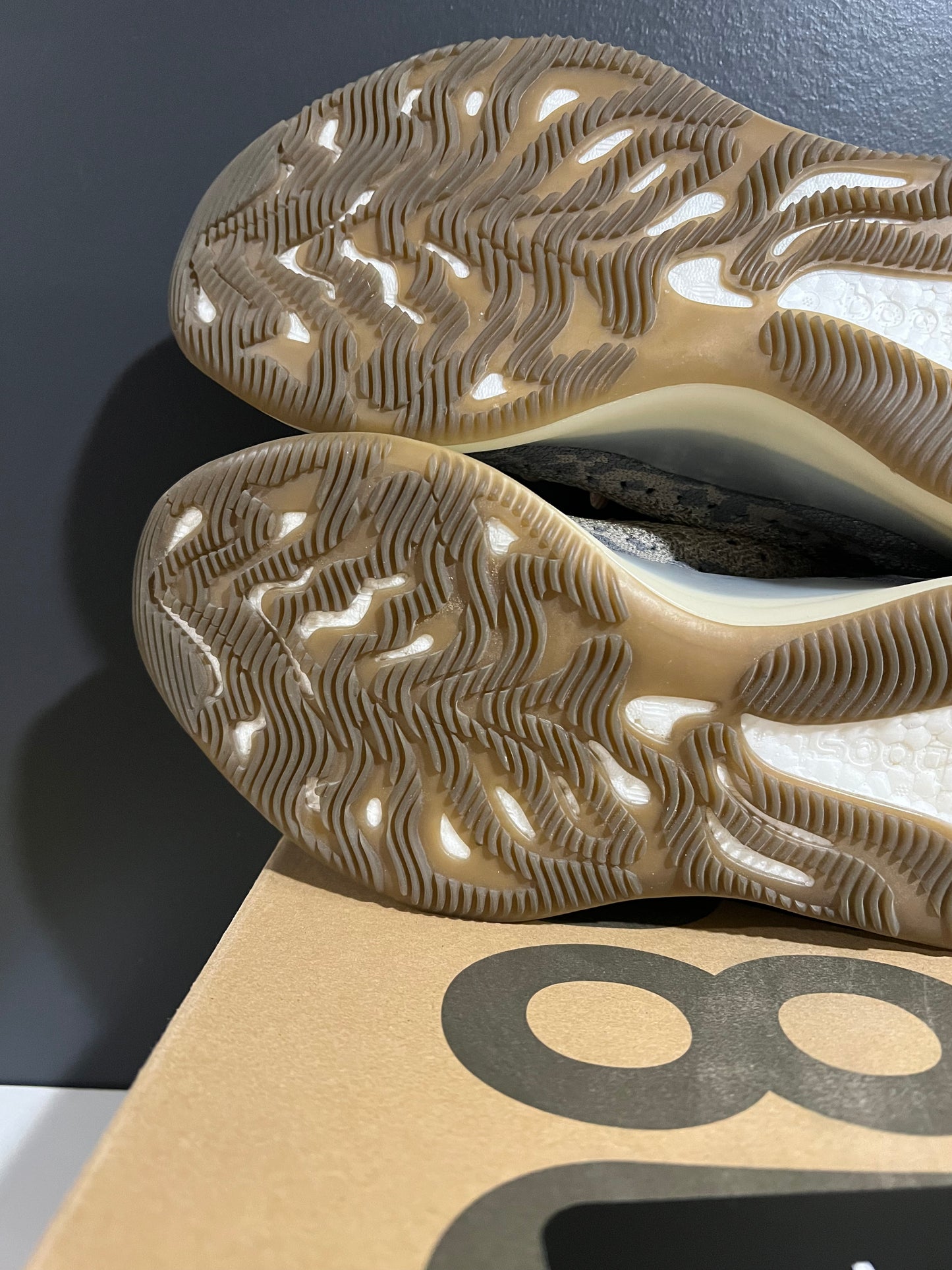 USED Yeezy Boost 380 Mist Non-Reflective FX9764 SIZE 10M OG ALL AG25-270