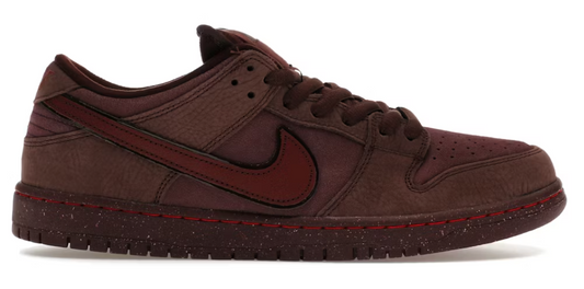 Dunk Low Premium SB City of Love Collection Burgundy Crush FN0619-600