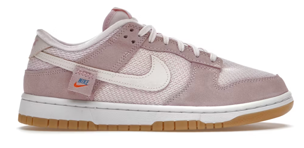 Wmns Dunk Low Teddy Bear - Light Soft Pink DZ5318-640