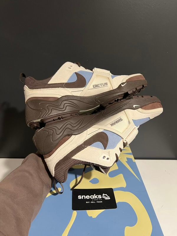 NEW SIZE 11M Nike Zoom Field Jaxx Travis Scott Leche Blue