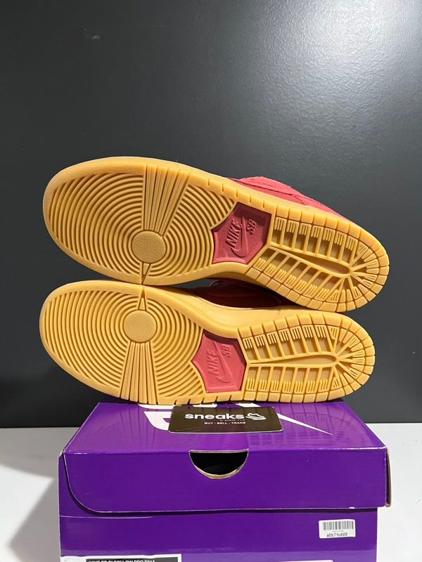 TRIED ON SIZE 11.5M Nike SB Dunk Low Adobe - Used