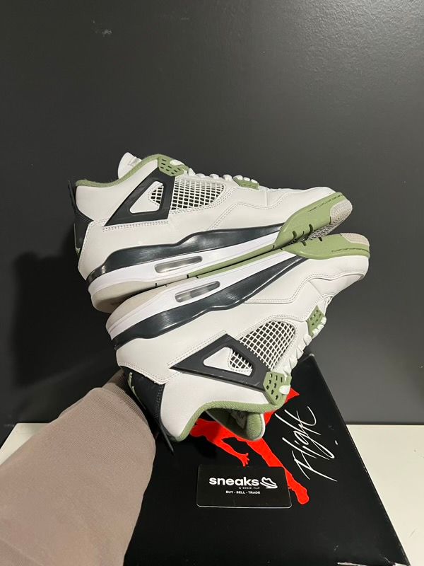 USED SIZE 12W/10.5M Jordan 4 Retro Seafoam (Women's) - Used