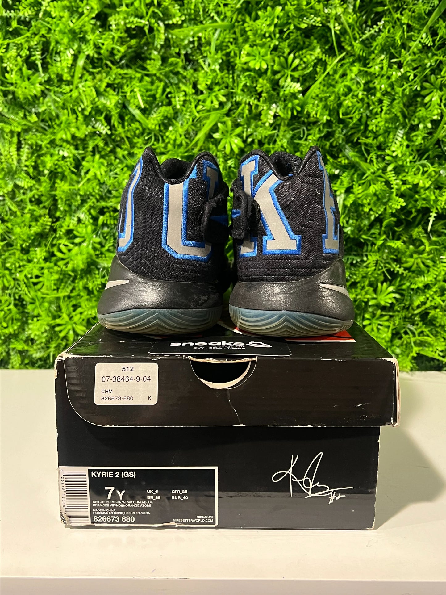 Nike Kyrie 2 Duke - Used