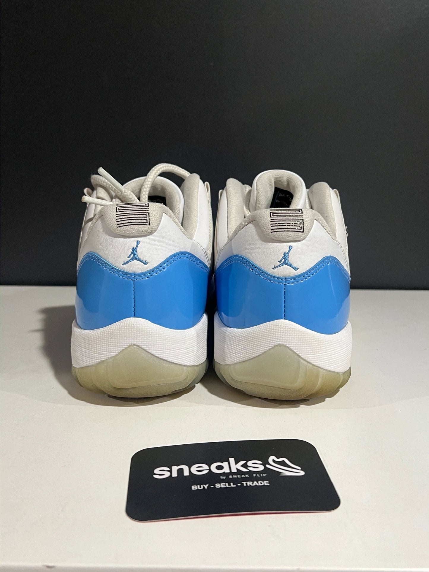 Jordan 11 Retro Low University Blue (2017) - Used