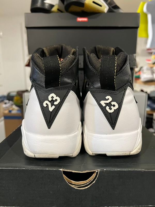 USED SIZE 9.5M Jordan 7 Retro Championship Pack Champagne - Used