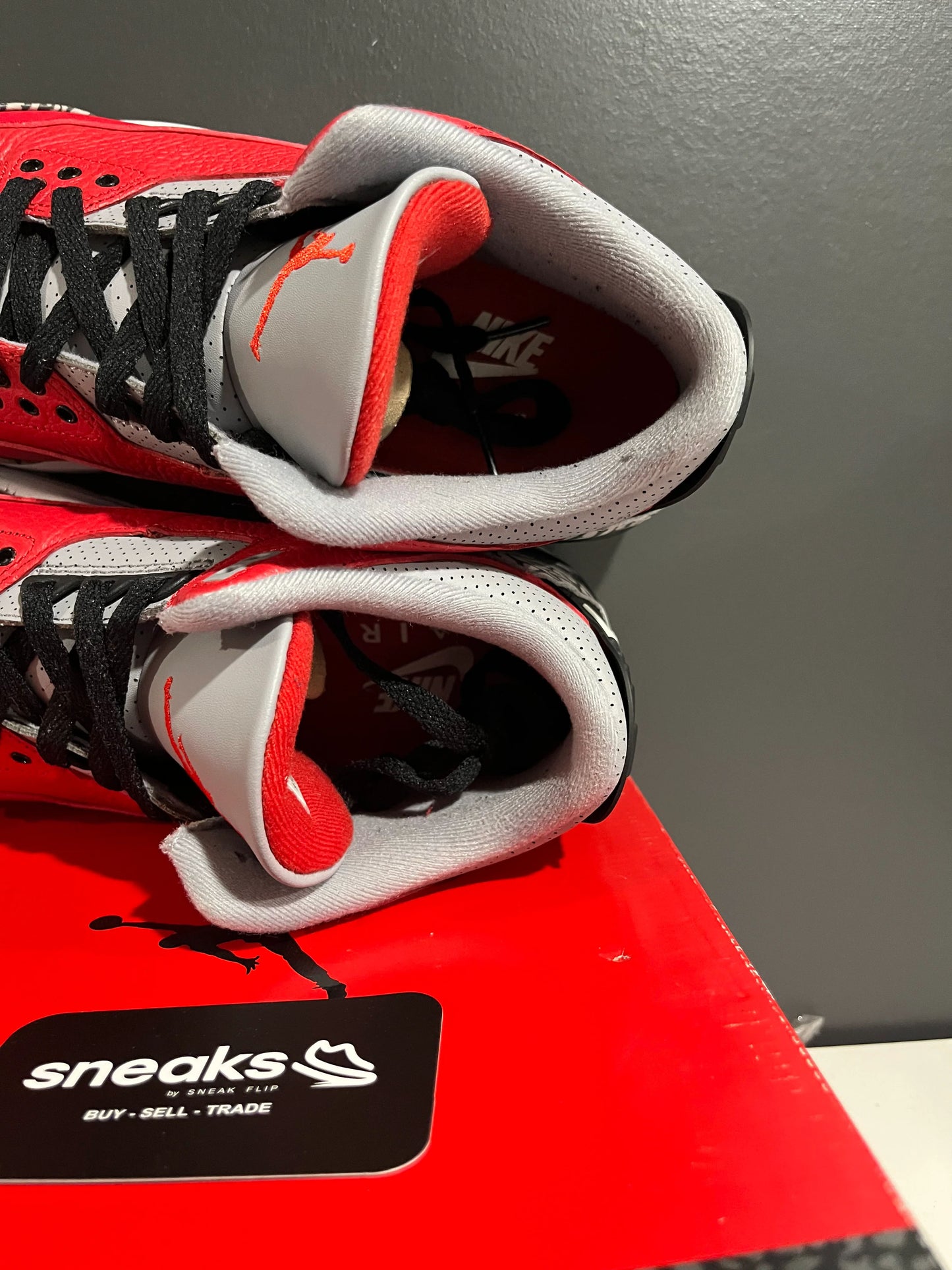 Jordan 3 Retro SE Unite - Used