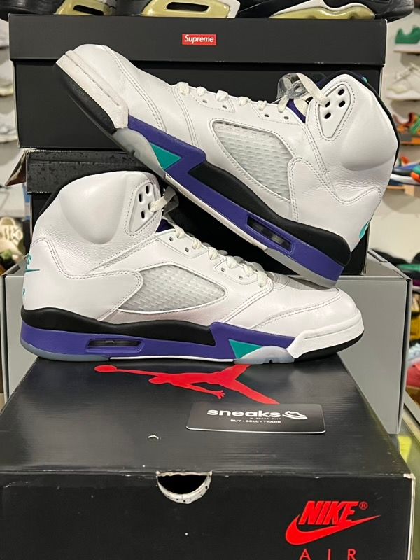 USED SIZE 9.5M Jordan 5 Retro Grape (2025) - Used