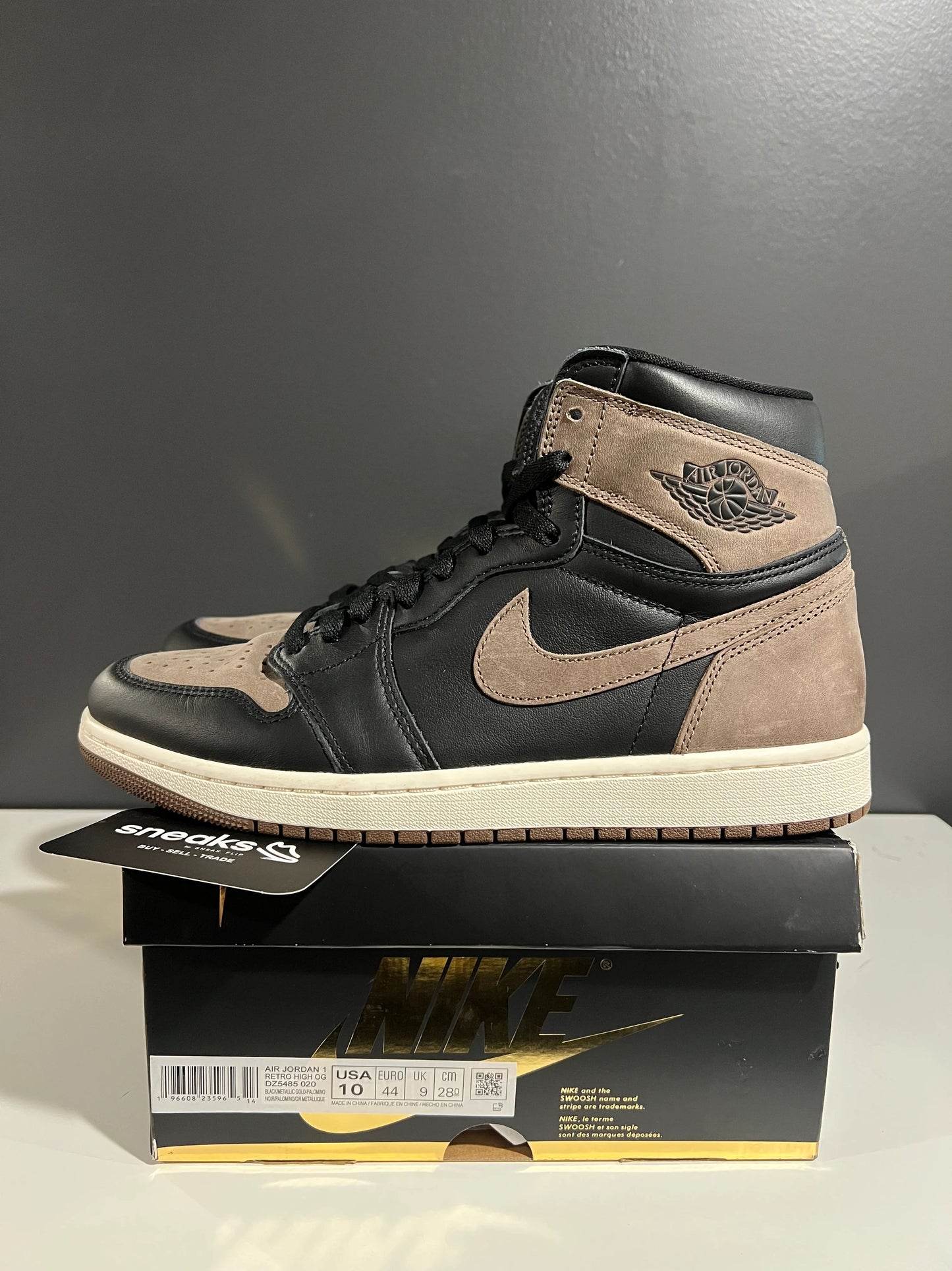 Jordan 1 Retro High OG Palomino - Used