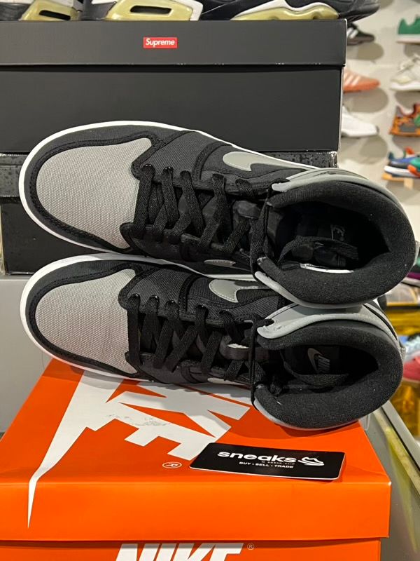 USED SIZE 9.5M Jordan 1 Retro KO Shadow (2015) - Used