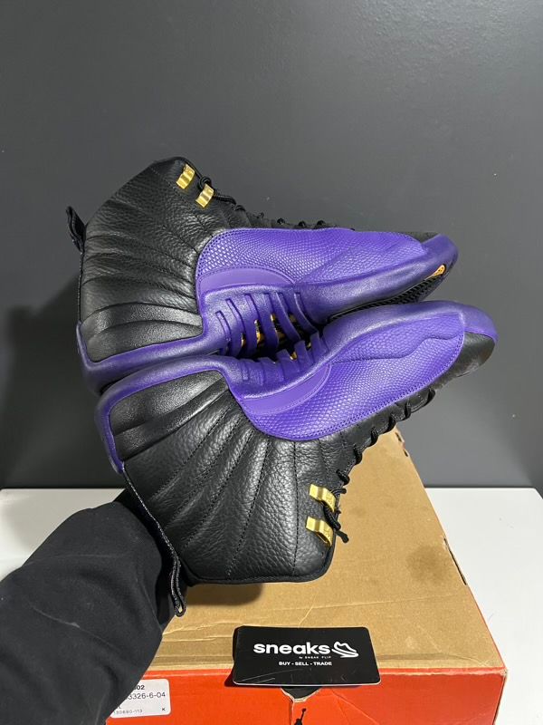 USED SIZE 11.5M Jordan 12 Retro Field Purple - USED NO BOX