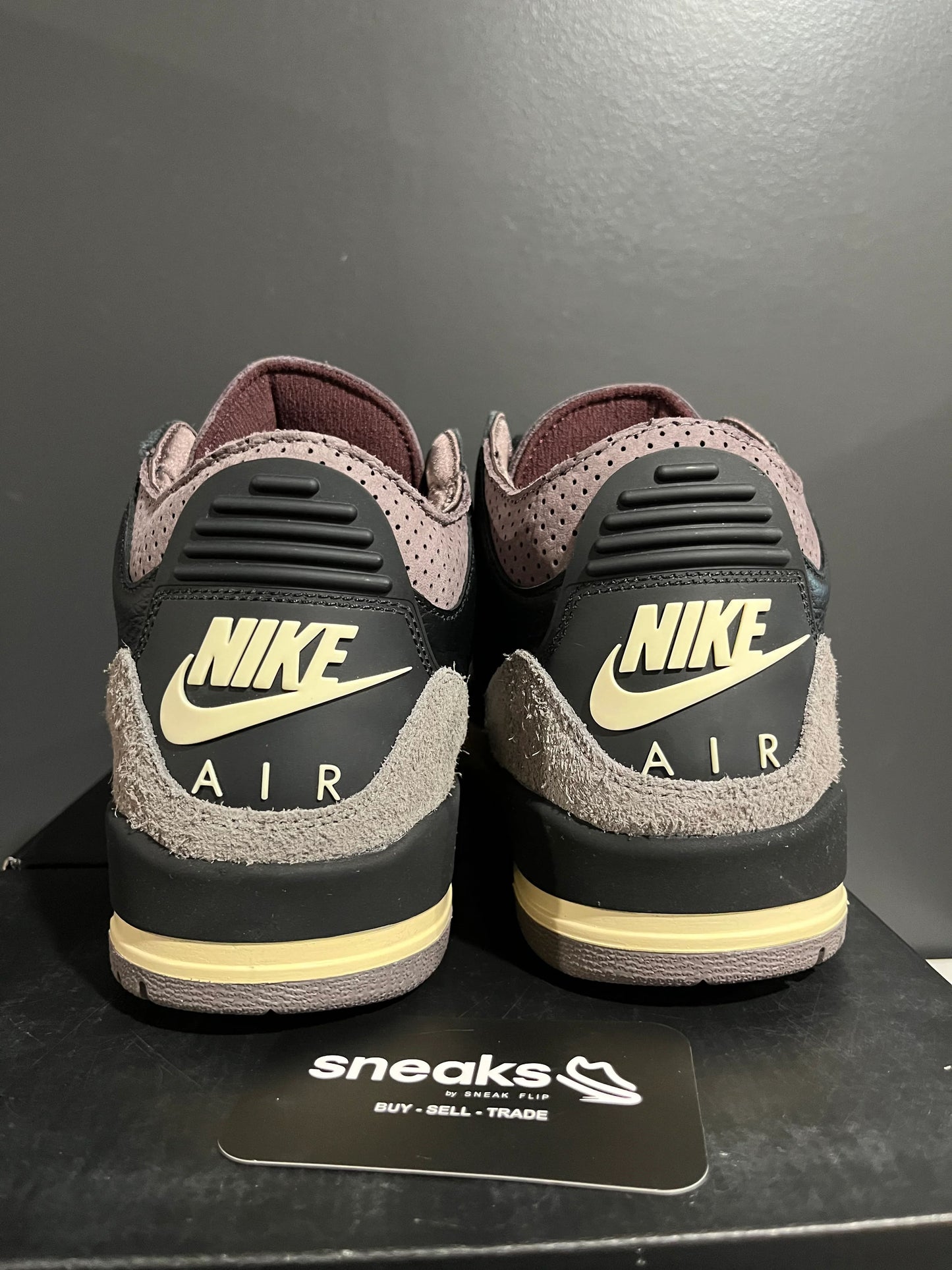 Jordan 3 Retro OG SP A Ma Maniére While You Were Sleeping (Women's) - Used