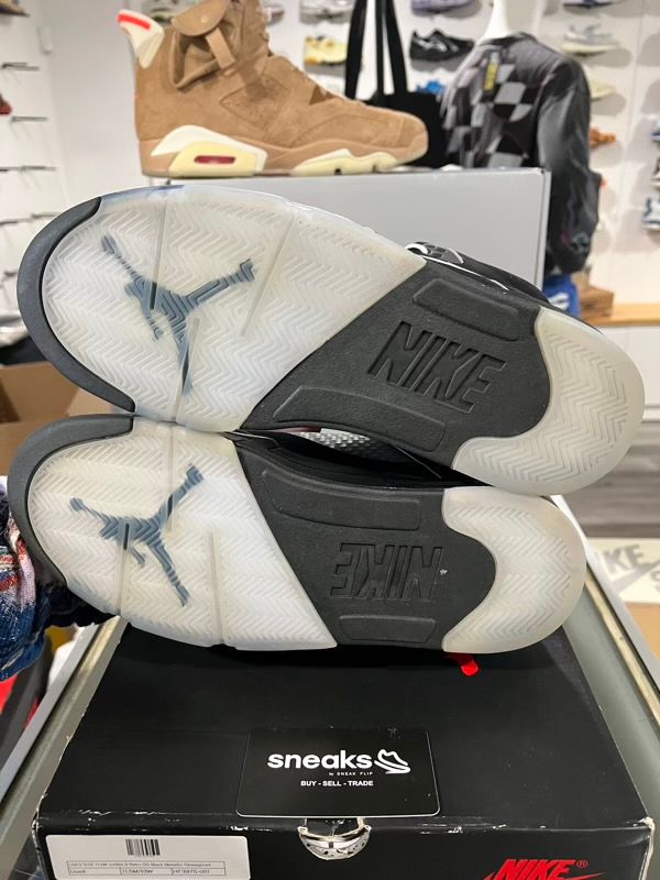 USED SIZE 11.5M Jordan 5 Retro OG Black Metallic Reimagined - Used