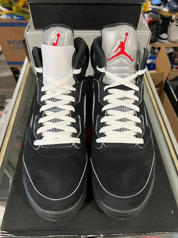 USED SIZE 12M Jordan 5 Retro OG Black Metallic Reimagined - Used