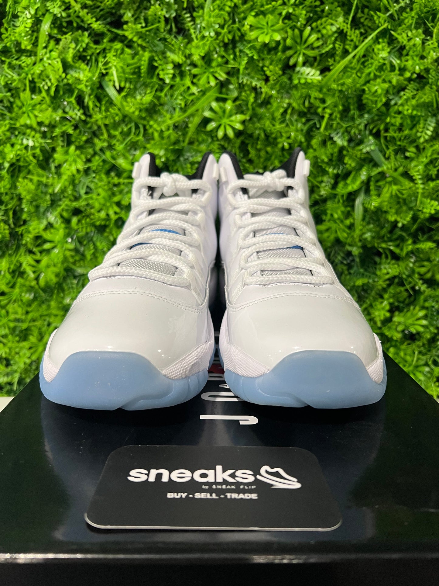 Jordan 11 Retro Legend Blue (2024) (GS)