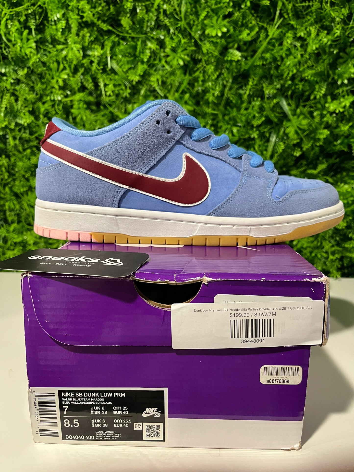 Nike SB Dunk Low Philadelphia Phillies - Used