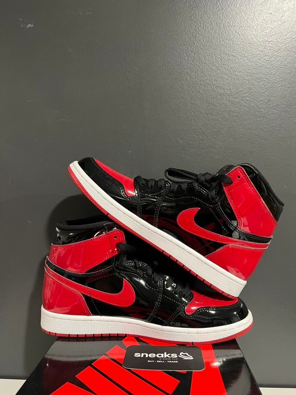 USED SIZE 9M Jordan 1 Retro High OG Patent Bred - Used