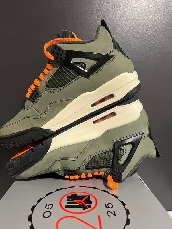 TRIED ON SIZE 9M Jordan 4 Retro OG SP Undefeated (2025) - Like New