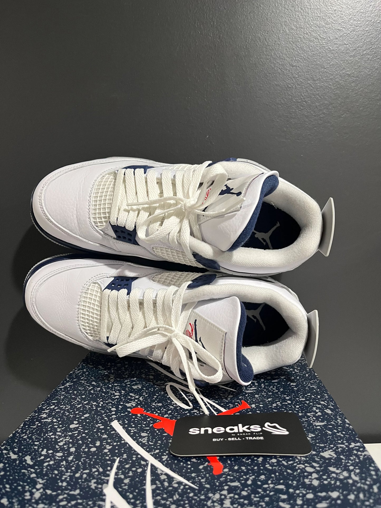 Jordan 4 Retro Midnight Navy - Used