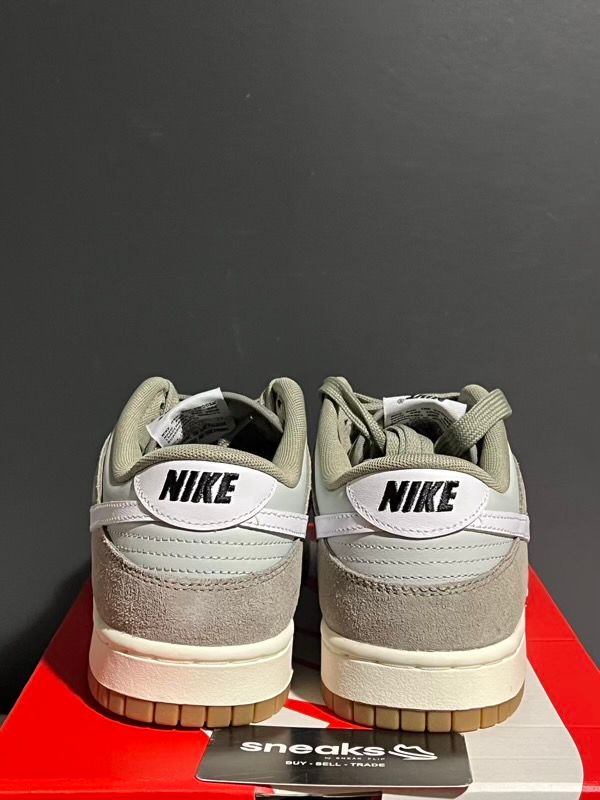 NEW SIZE 9.5M Nike Dunk Low Retro SE Light Silver Light Army Sail White
